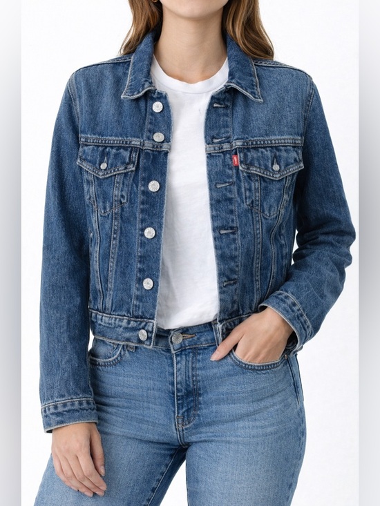 Levi's Jackets & Blazers - Levi’s Denim Trucker Jacket Blue Cropped Distressed Women’s Small